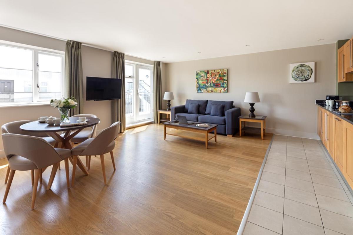 Marlin Apartments Commercial Road - Limehouse Londen Buitenkant foto
